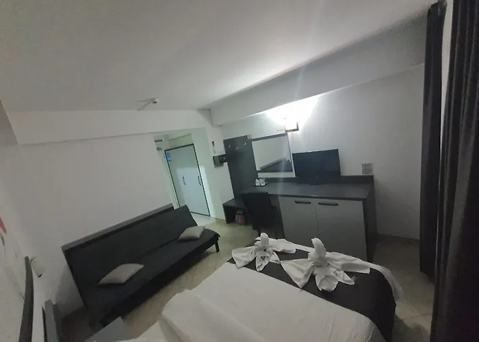 Blue Lagoon 3* إيفوري نورد