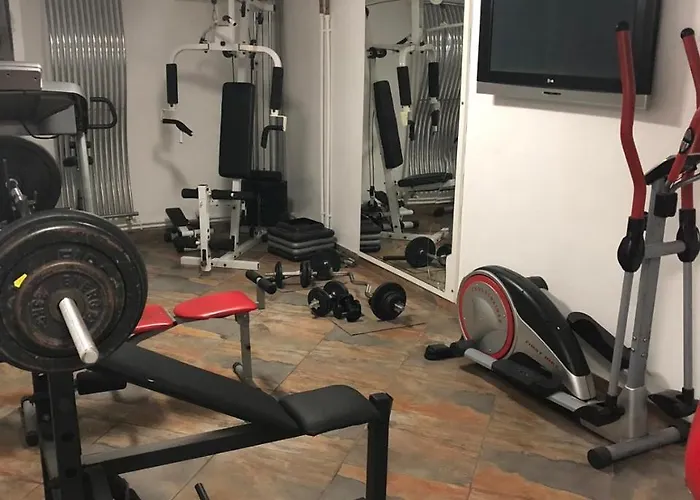 Blue Lagoon بيت ضيافة 3*