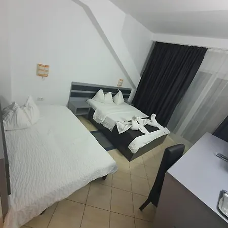 Pensionat Blue Lagoon 3*